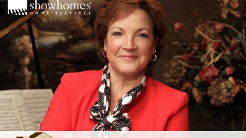 Nancy Jones named one of 2021's 100 Most Influential People in Real Estate Staging!